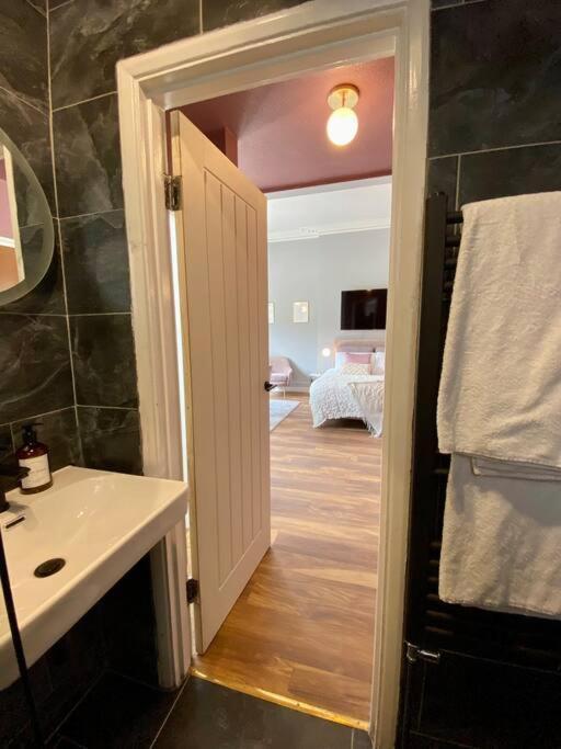 Studio For 3 Near Regents Park N5 Лондон Екстер'єр фото